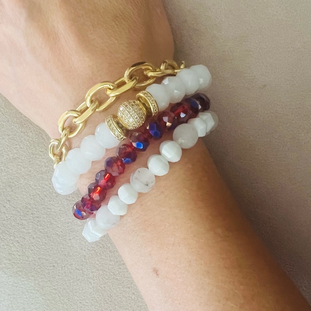Stackable bracelet set